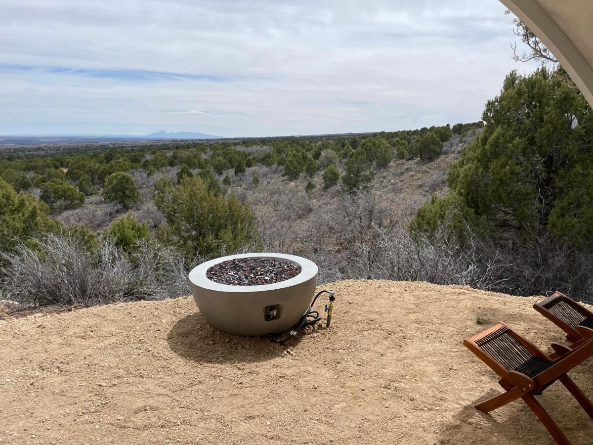 Canyon Rim Domes - A Luxury Glamping Experience!! Monticello Dış mekan fotoğraf