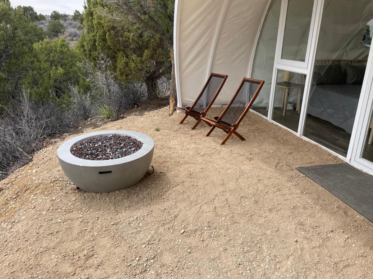 Canyon Rim Domes - A Luxury Glamping Experience!! Monticello Dış mekan fotoğraf